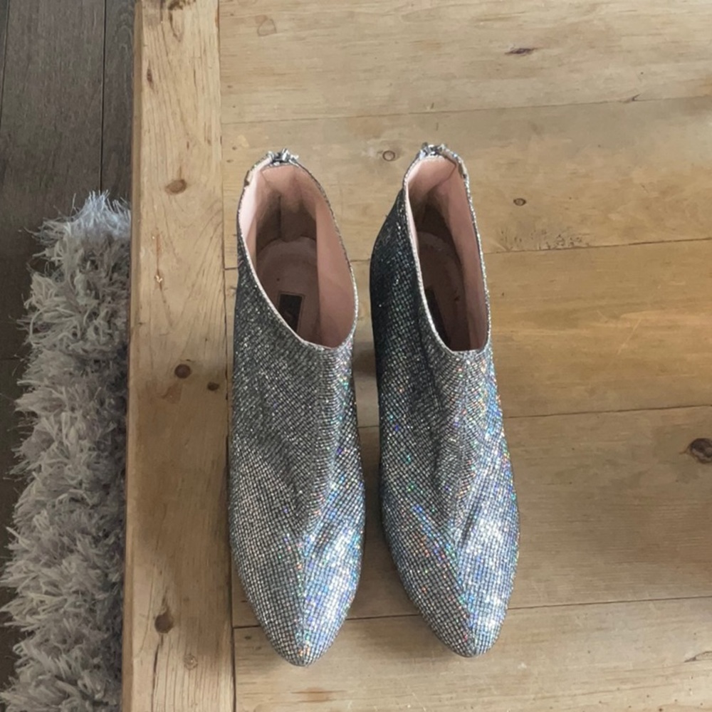 SJP BY SARAH JESSICA PARKER GLITTER ANKLE BOOT